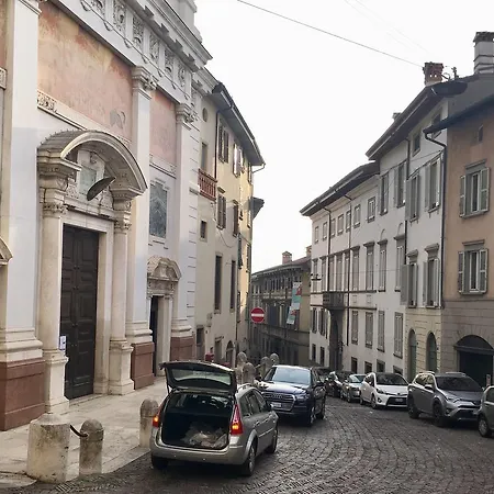 Dimora Pignolo 90 * Bergamo